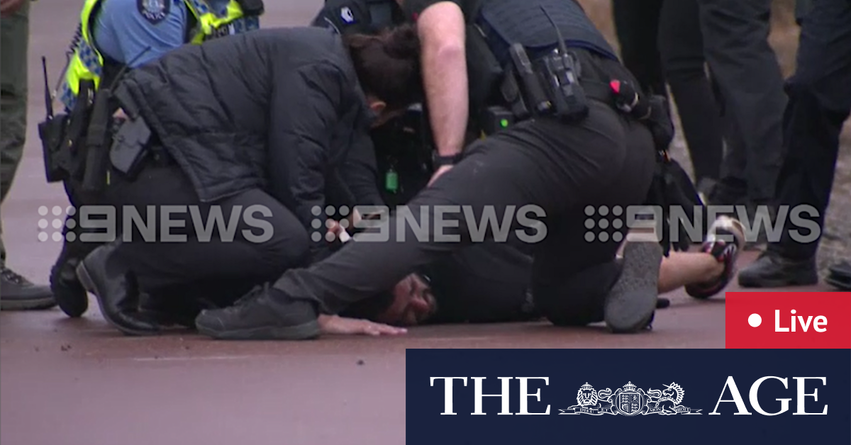 Perth news LIVE, WA news LIVE: 'Fake gunman' arrested in Perth's south; Experts weigh in on runaway house prices - Vimarsana News