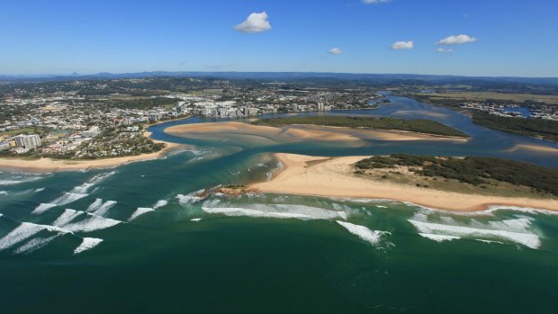The mouth of the Maroochy River at Cotton Tree.