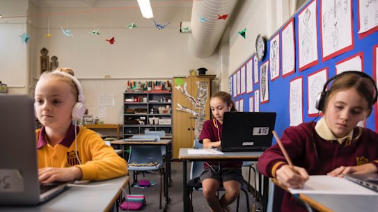 One-fifth of year 9 students miss NAPLAN writing benchmark