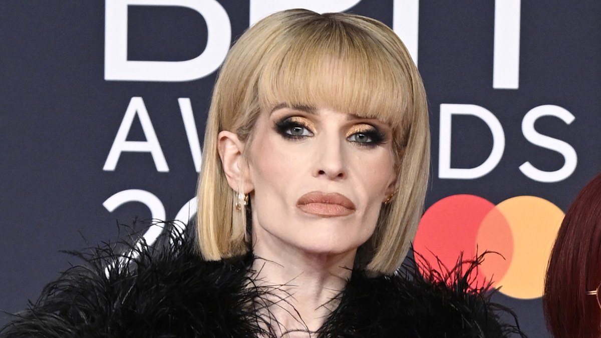 kelly osbourne — People.com