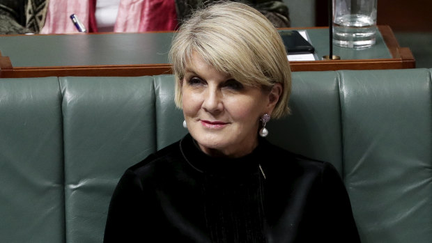 Foreign Minister Julie Bishop has raised the issue of Australians missing in action from the Korean War during a meeting with her North Korean counterpart, Ri Yong-ho.