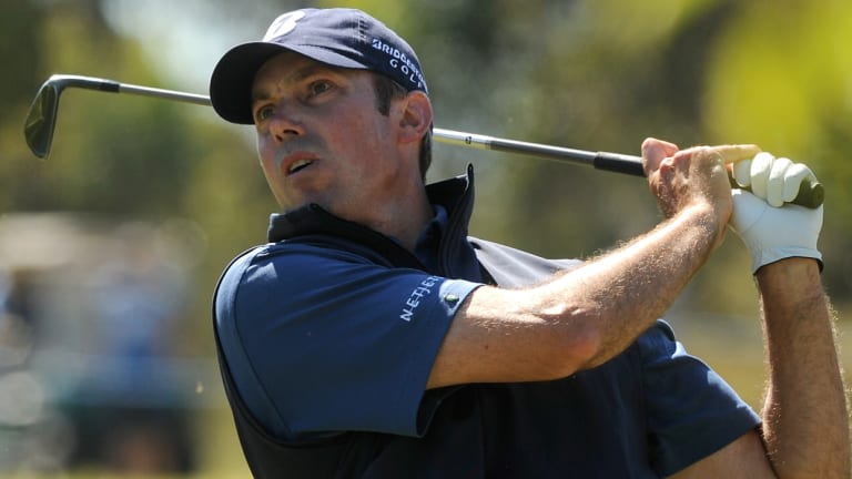 American Matt Kuchar has posted a near-flawless third round at the Mayakoba Golf Classic in Mexico.