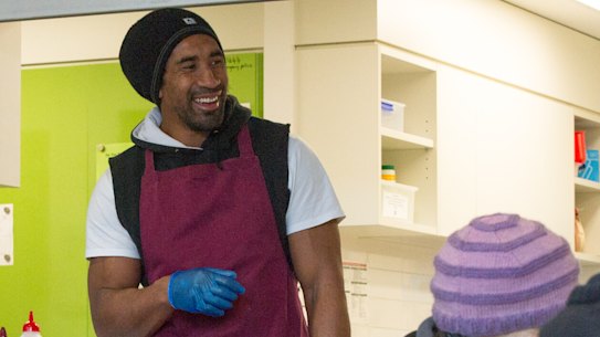Raiders spiritual leader Sia Soliola gives heart to the homeless