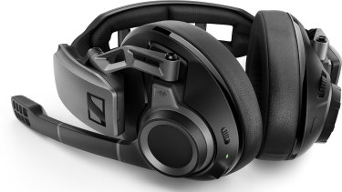 The black design makes the gaming headset discreet enough for office use.