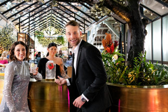 A still from Tourism Australiaâ€™s latest campaign, featuring Hamish Blake and Zoe Foster Blake. 