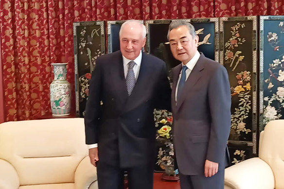 Paul Keating and Chinese Foreign Minister Wang Yi at the Chinese consulate in Sydney last Thursday.