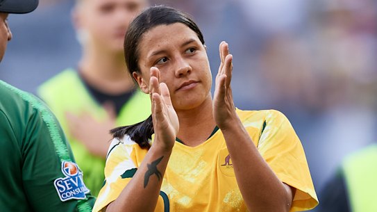Sam Kerr gives her thanks to the record crowd that watched the Matildas beat Chile at Bankwest Stadium.