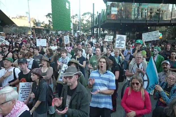 Hundreds of anti-war protesters took to Perth streets on Tuesday to rally against the Land Forces Convention underway at Perth’s Convention and Exhibition Centre.