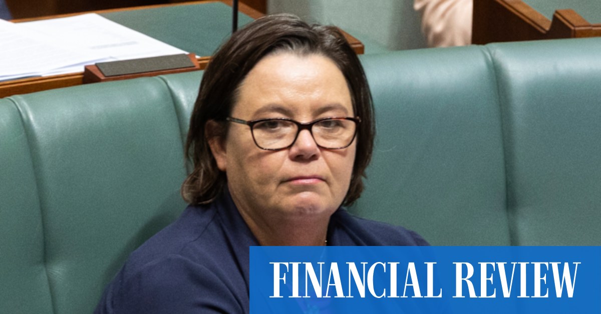 Greens' hard line on Labor emissions plan triggers threat of 'war' - Vimarsana News