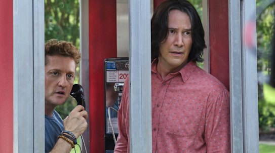Alex Winter (left) and Keanu Reeves are hanging by the telephone again in Bill and Ted Face the Music. 