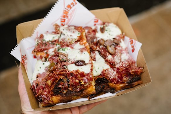 Scugnizzi serves quality fast-paced Italian.