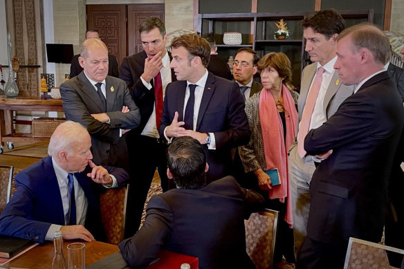 ABD Başkanı Joe Biden ile G7 ve NATO ülkelerinin liderleri, saldırıyı görüşmek üzere G20 için Bali'de bir araya geldi.