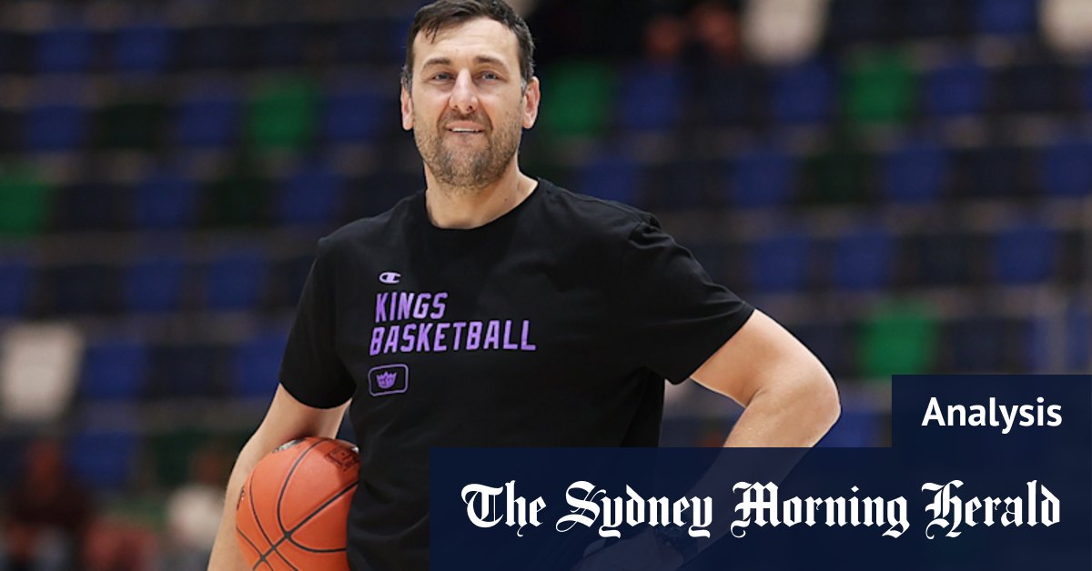 Andrew Bogut co-owns the team he’s now an assistant coach of. Should Brian Goorjian be nervous?