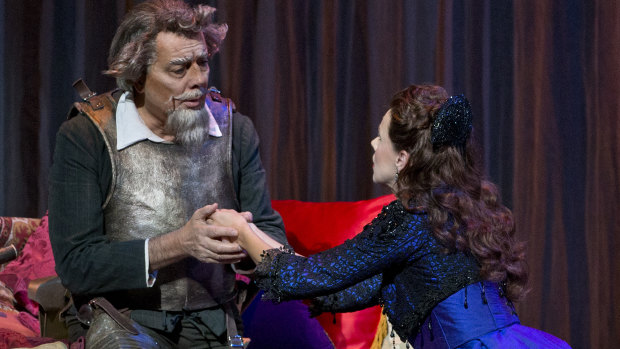 Ferrucio Furlanetto and Sian Pendry in Don Quichotte. 