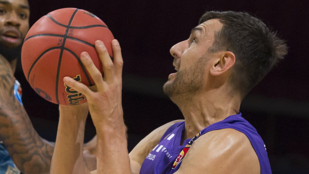 Melbourne United are likely to use different defenders to block Andrew Bogut's shots.