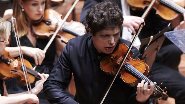 Both listener and player become drawn in the pursuit of an ideal of beauty and in the discovery of a vehicle for intangible expression: Augustin Hadelich performs at the Opera House.