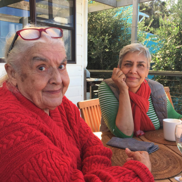 Caroline Baum with her mother, Judith, in 2019. “At 60 and 90 respectively, we’d left therapy a little late,” writes Baum. “I hoped we would not scare the therapist with the depth of our dysfunction.”