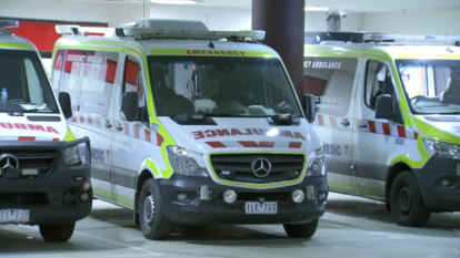 Code Red chaos: Victorian ambulance staff resort to paper and pen after IT failure