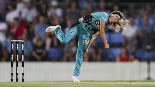 Jemma Barsby bowls during the Women's Big Bash League (WBBL) match between the Brisbane Heat and the Adelaide on January 5.