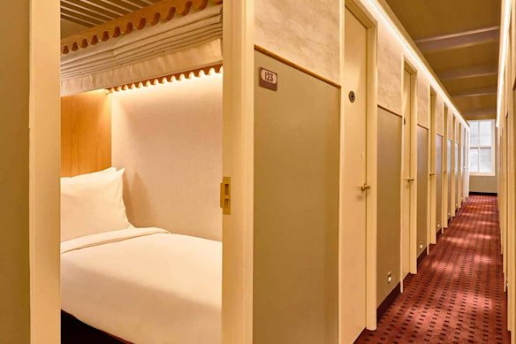 The cabins have a calming ambience with very low lighting.