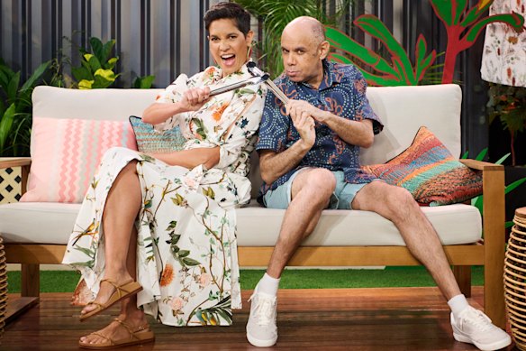 Narelda Jacobs and Steven Oliver host Big Backyard Quiz.