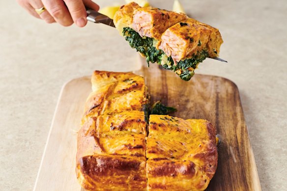 Easy salmon en croute.
