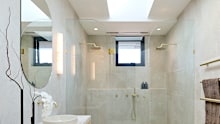 Darren’s first words when he walked into the pairs’ bathroom were “it’s nice ad bright.”