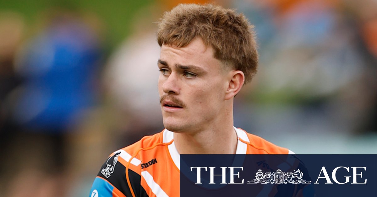 Wests Tigers board to discuss early release for Galvin