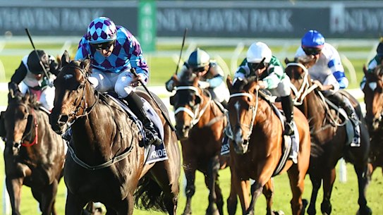 Pride Of Jenni is in a world of her own at the end of the Queen Elizabeth Staks