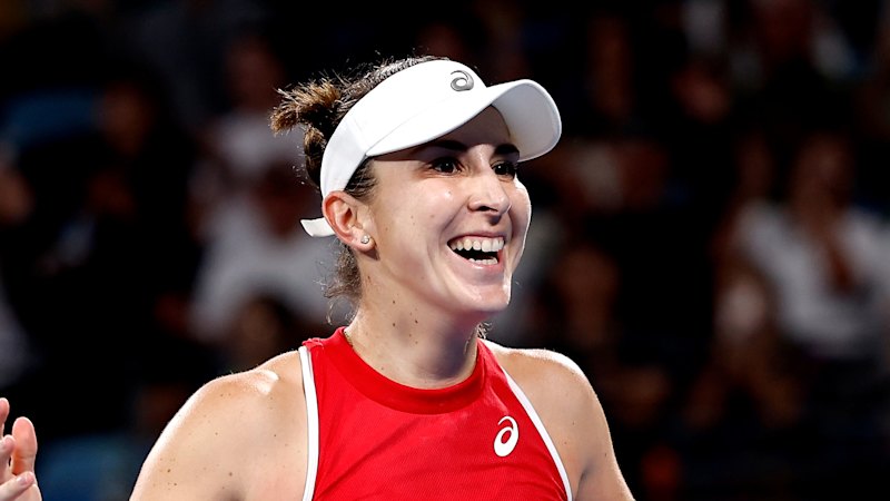 Belinda Bencic defeats Iga Swiatek at United Cup, Aryna Sabalenka crowned back-to-back champion at Brisbane International