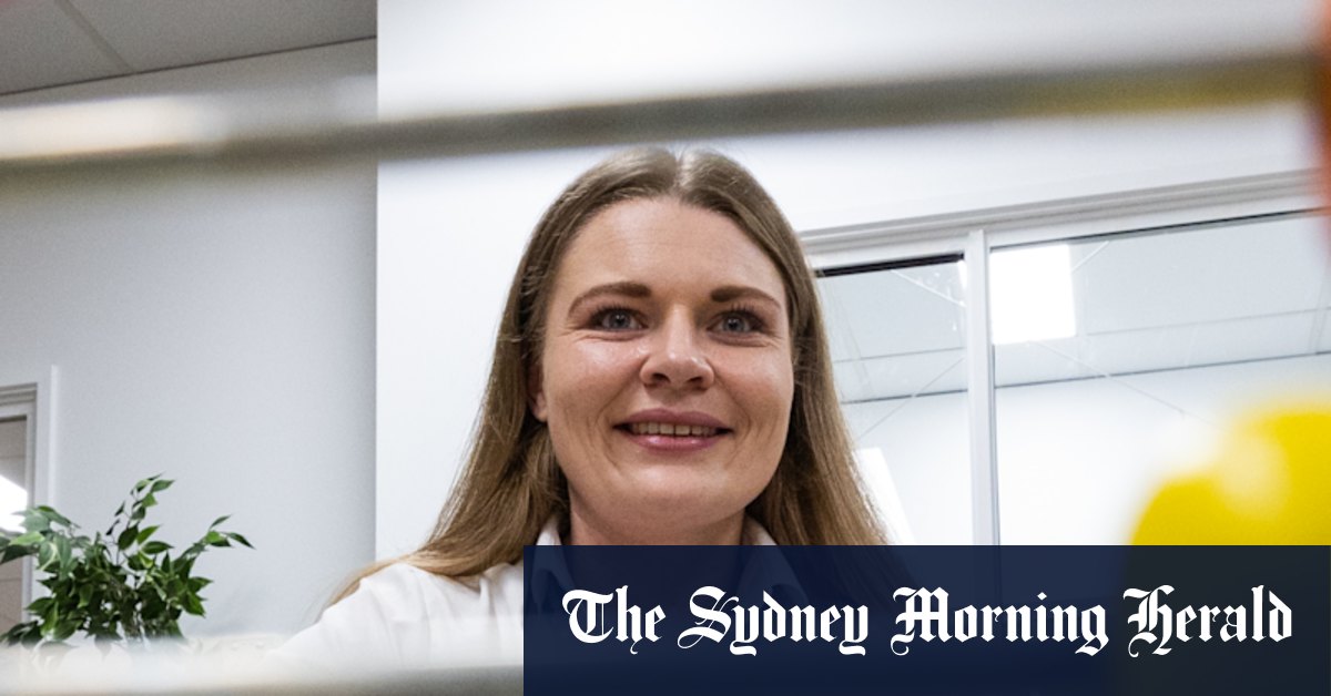 Staff shortages threaten Andrews' $9bn kindergarten and childcare overhaul - Vimarsana News