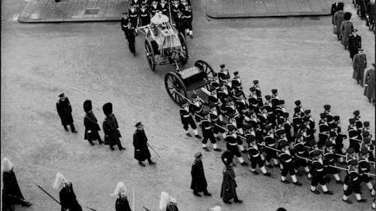 Funeral cortege of King George VI leaves Hyde Park on February 15, 1952