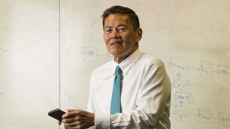 Optus staff 'devastated' by news 400 jobs to be cut