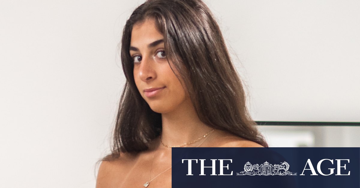 'TikTok is basically in control': How clothing 'hauls' run teen fashion - Vimarsana News