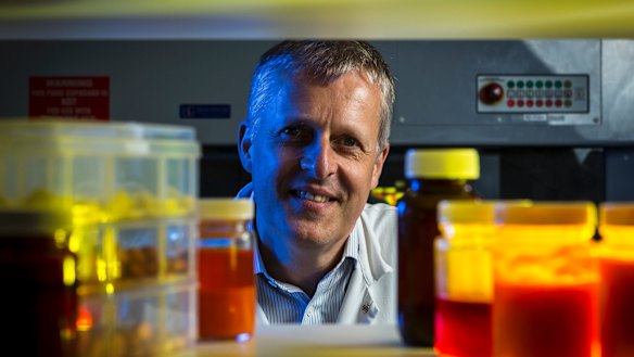 Departing Blackmores CEO Richard Henfrey will mind the shop while the board looks for his replacement.