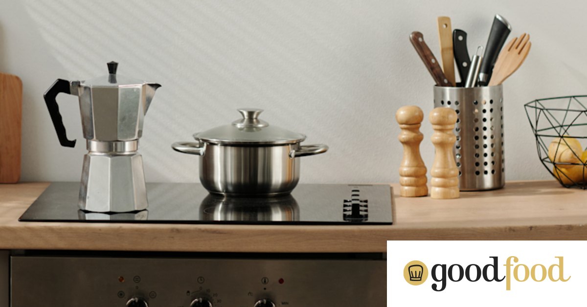 Seven things you should always pack for your holiday rental kitchen