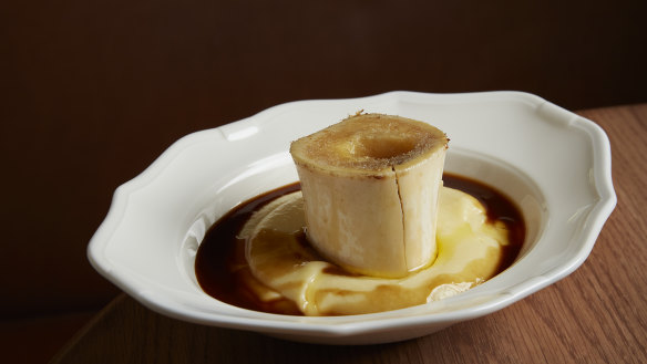  Pomme puree with bone marrow.