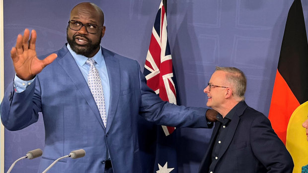Former NBA star Shaquille O’Neal meets with Prime Minister Anthony Albanese and Minister for Indigenous Australians Linda Burney last August.