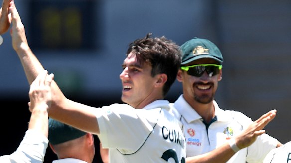 Pat Cummins is part of an excellent Australian pace attack New Zealand must overcome if they are to win their first series here since 1985.