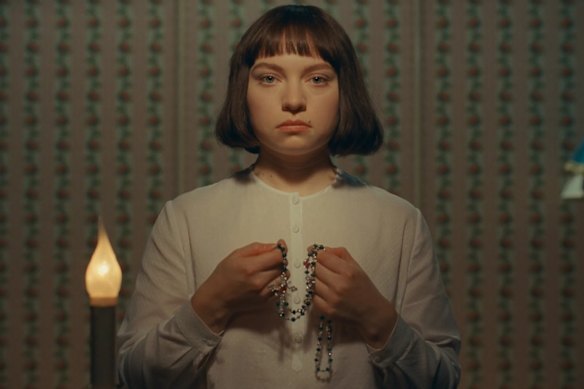 Mia Threapleton in The Phoenician Scheme, 2025. Directed by Wes Anderson.