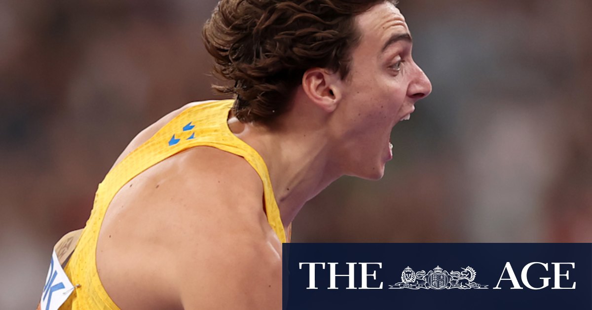 Sweden’s Armand Duplantis breaks pole vault world file