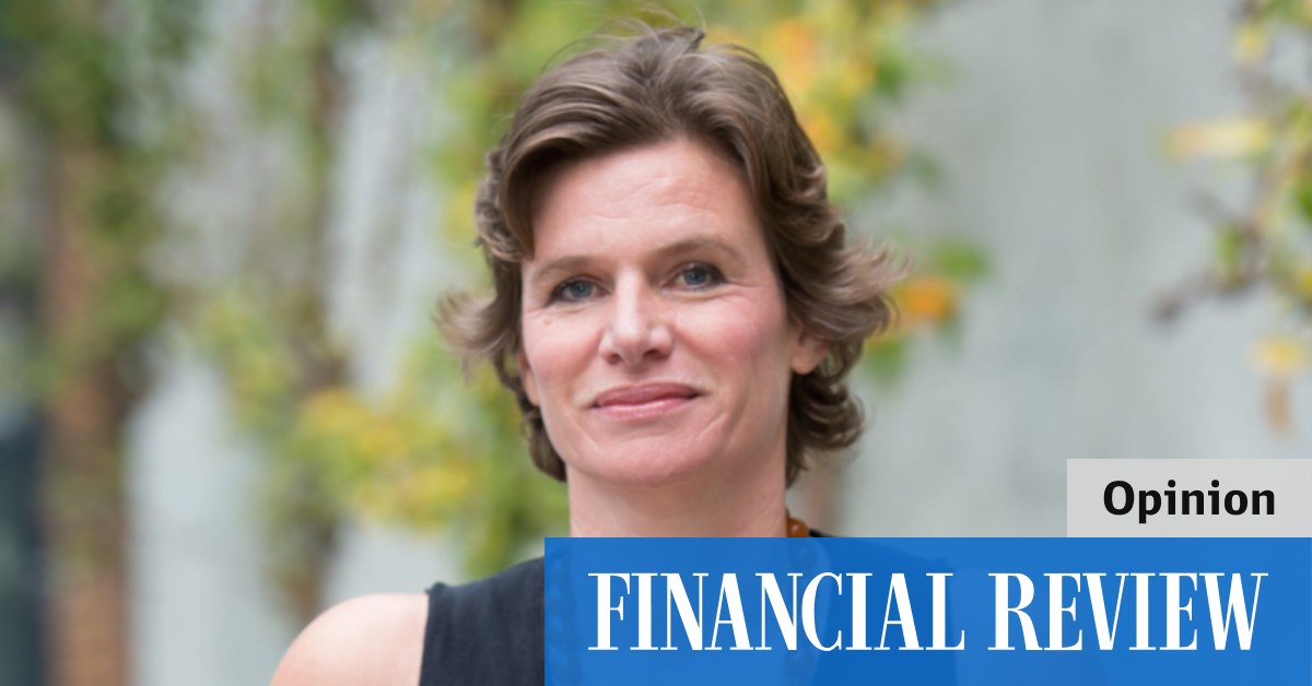Consultants: Why the knives are out for them - Vimarsana News