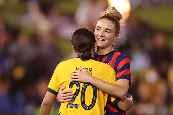 Sam Kerr and her now fiance Kristie Mewis.