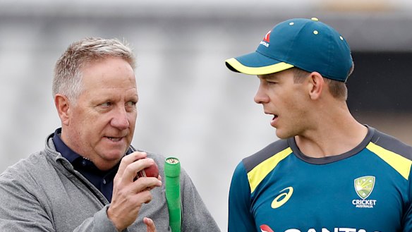 Former Australian wicketkeeper Ian Healy talks tactics with Tim Paine at Old Trafford.