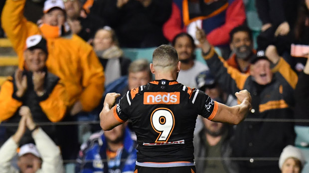Robbie swansong ... More than 18,000 fans will see Robbie Farah farewell his beloved Leichhardt Oval.