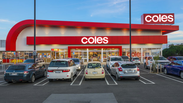 Coles is banning plastic bags.