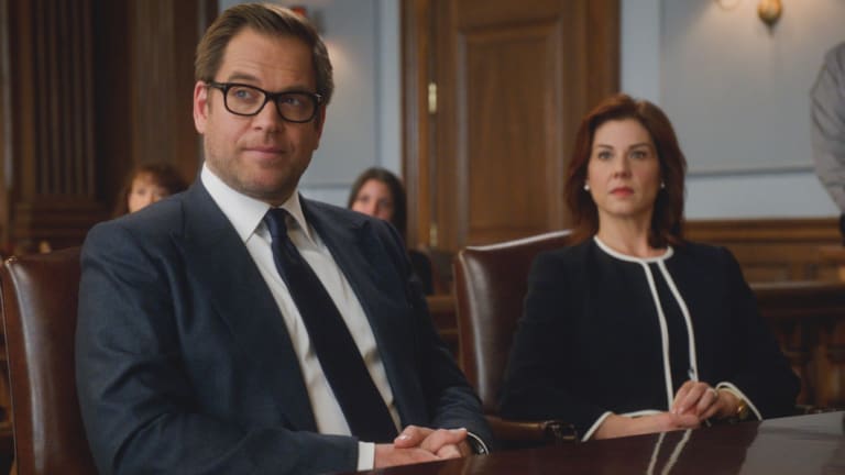 A still from Bull, starring Michael Weatherly as Dr Jason Bull and Stephanie Kurtzuba as Rebecca Hall. 