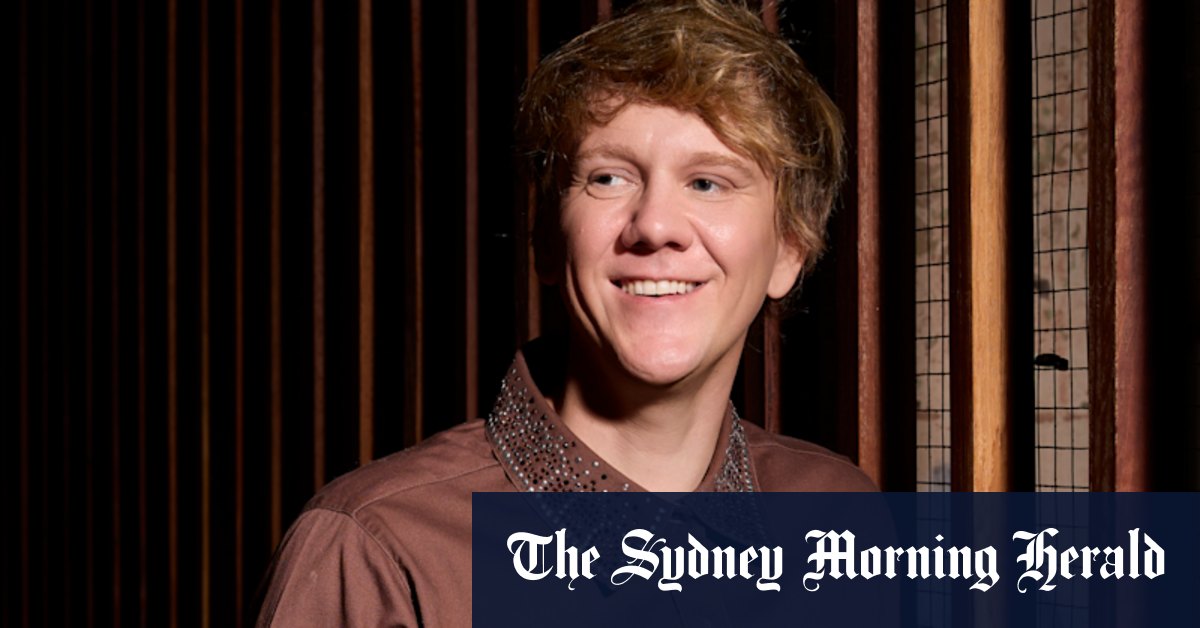 Josh Thomas: Australian comedian announces 2024 Australian tour, Let's Tidy Up - Vimarsana News