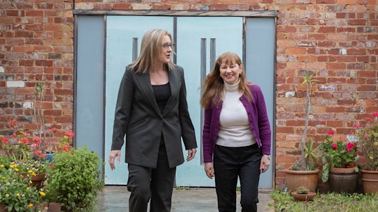 Premier Jacinta Allan at the home of Brunswick West resident Helen Politis on Tuesday. The premier was spruiking the granny flat changes.