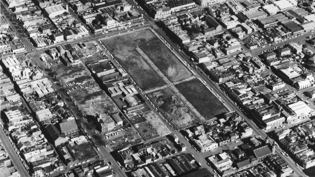 An aerial view of the Fitzroy slum clearance in preparation for construction of the Atherton Gardens estate.